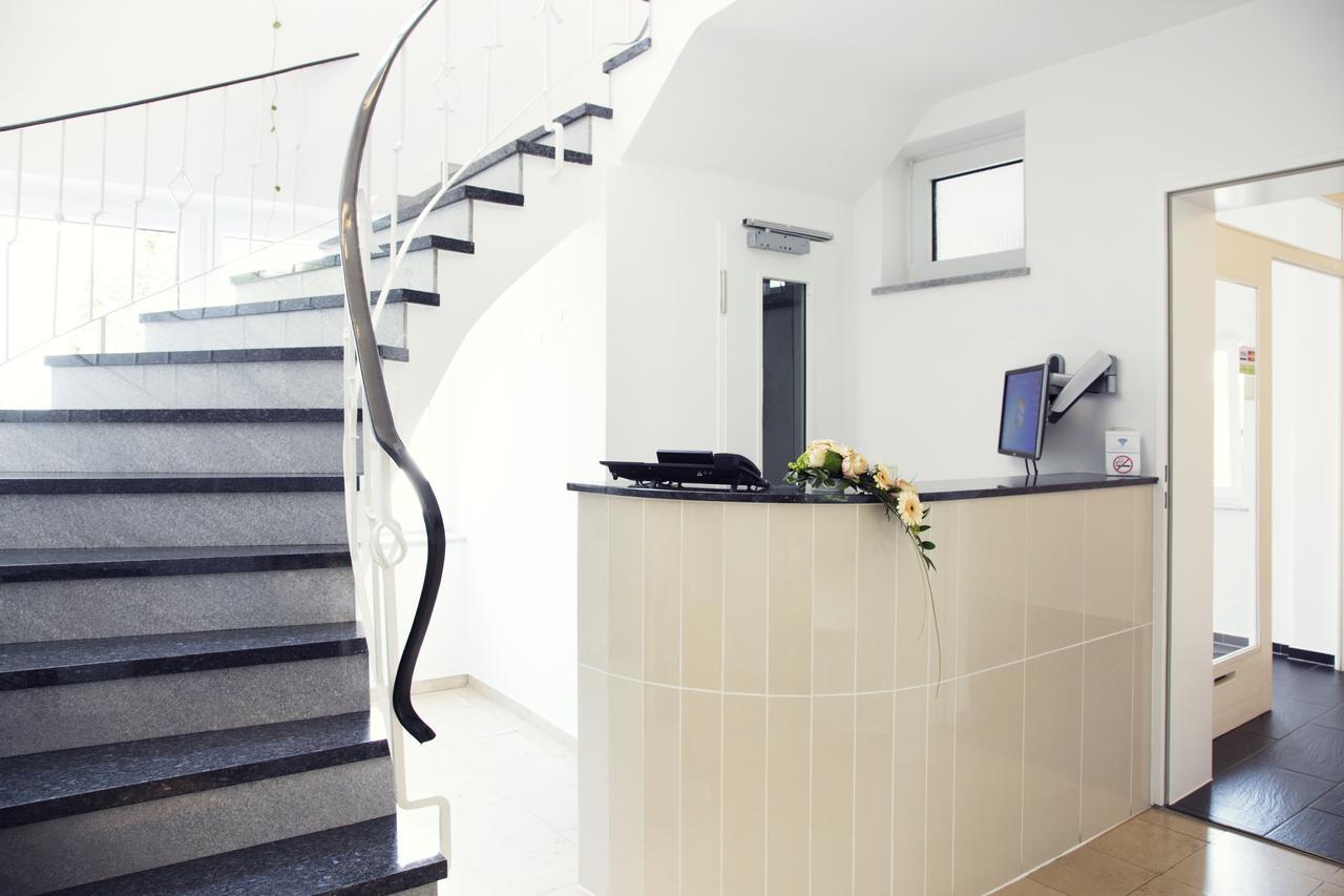 Hotel Loewenguth Монтабаур Екстериор снимка